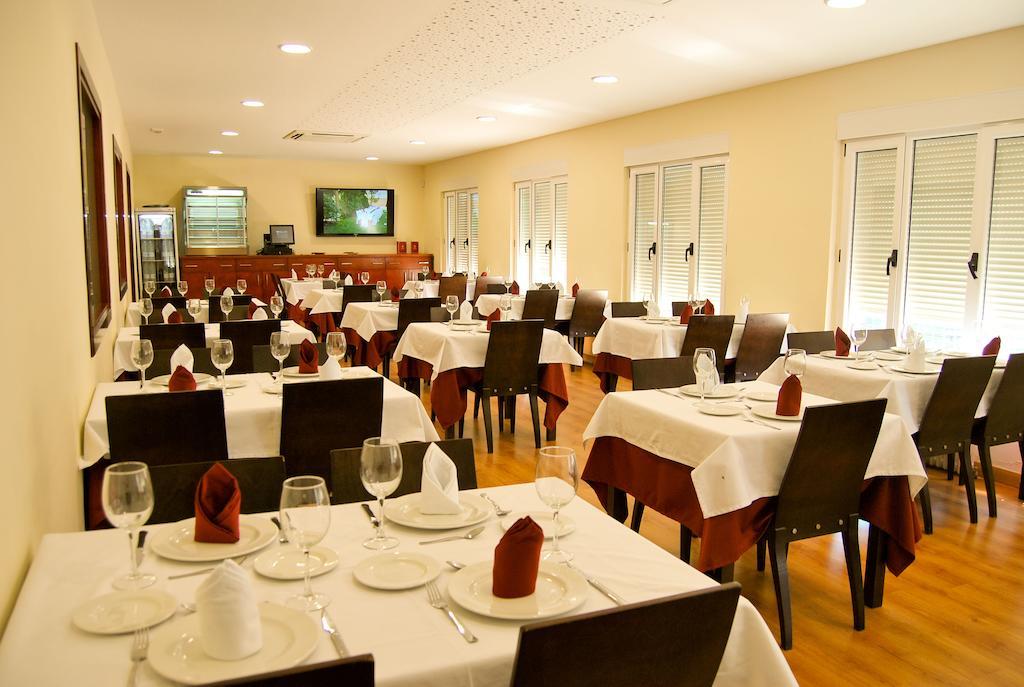 Restaurante María Victoria La Mudarra